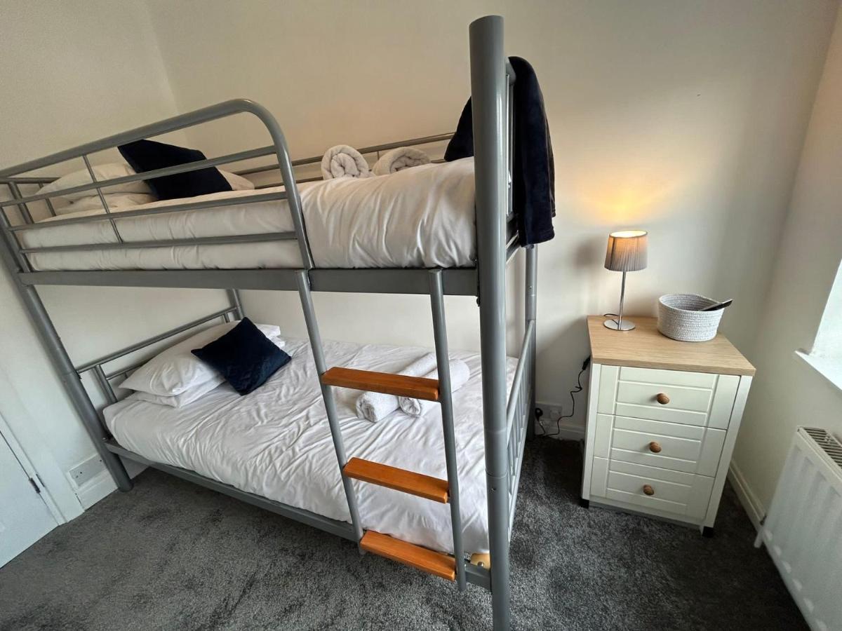 Light And Spacious Highcross Apartment Poulton-le-Fylde Luaran gambar
