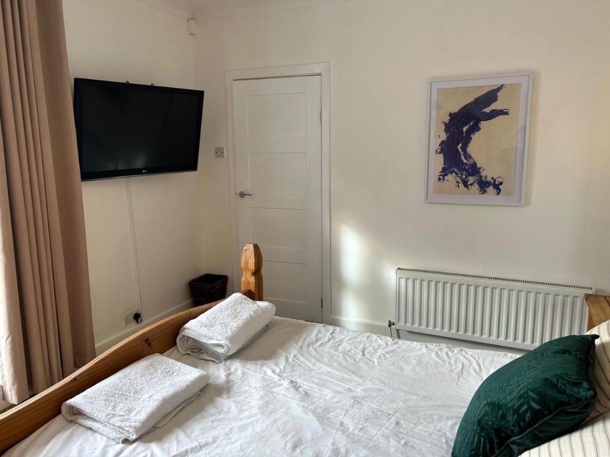 Light And Spacious Highcross Apartment Poulton-le-Fylde Luaran gambar