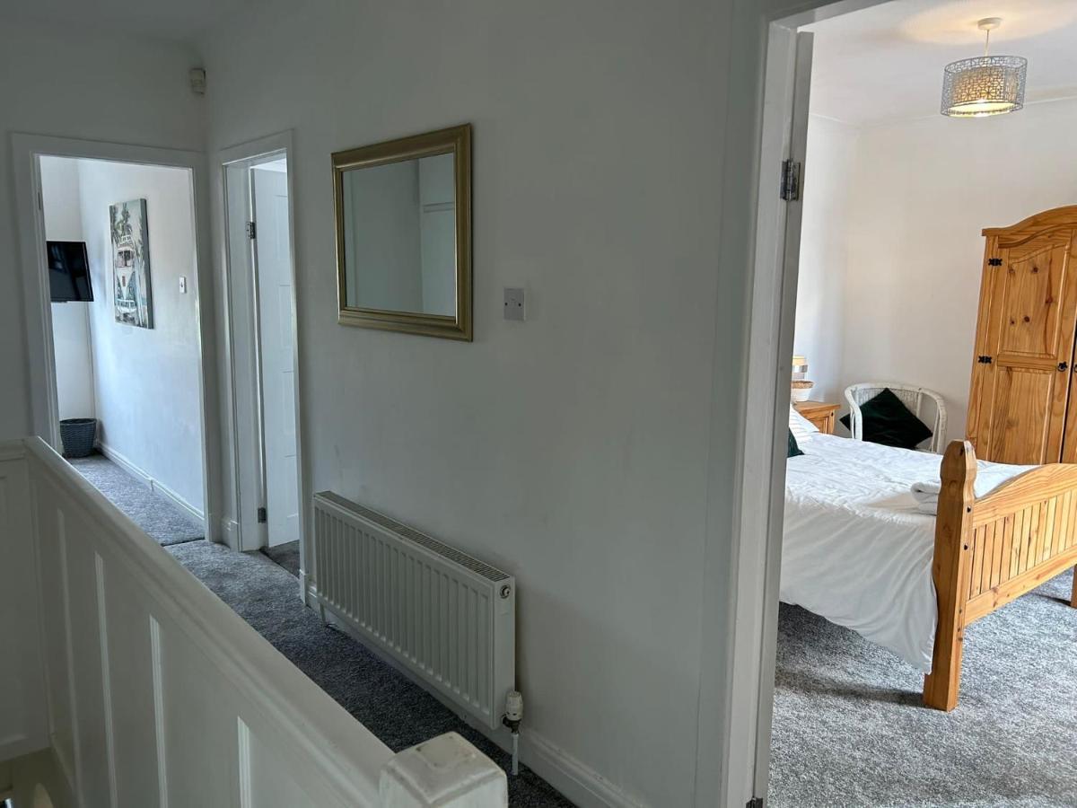 Light And Spacious Highcross Apartment Poulton-le-Fylde Luaran gambar